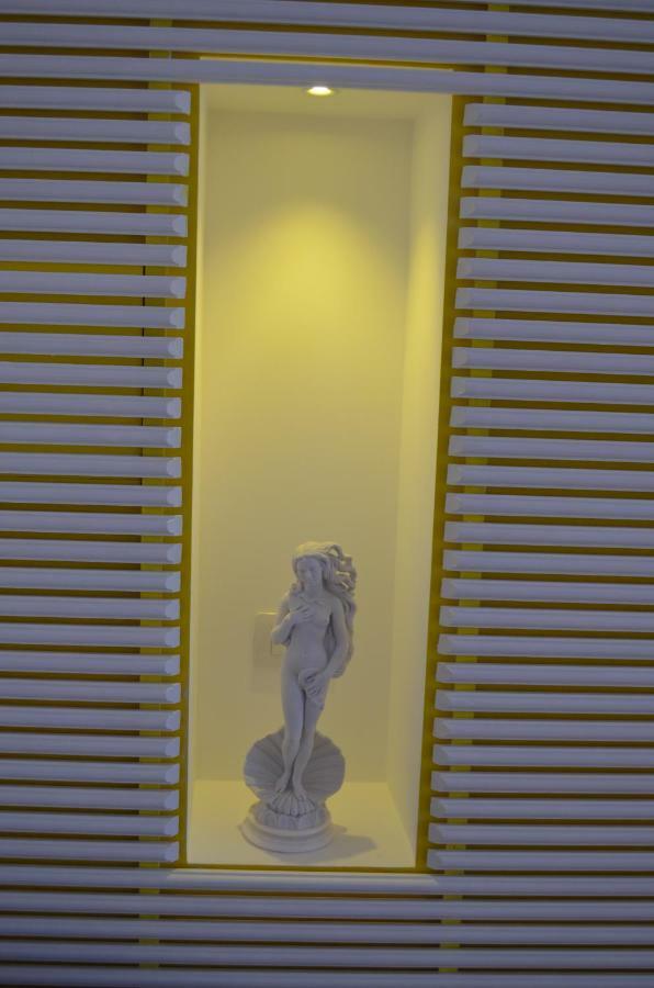 Luiselle Charming Accommodation Sorrento City Center エクステリア 写真