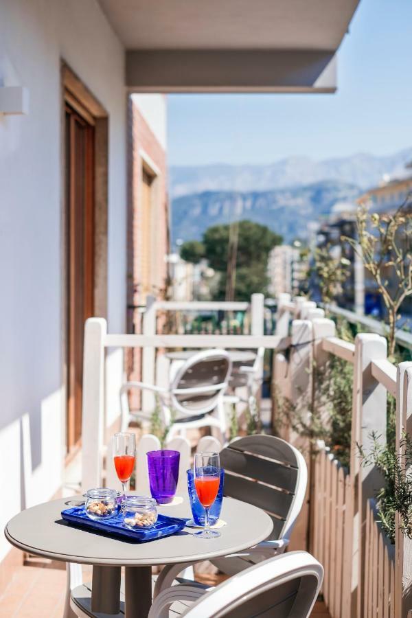 Luiselle Charming Accommodation Sorrento City Center エクステリア 写真