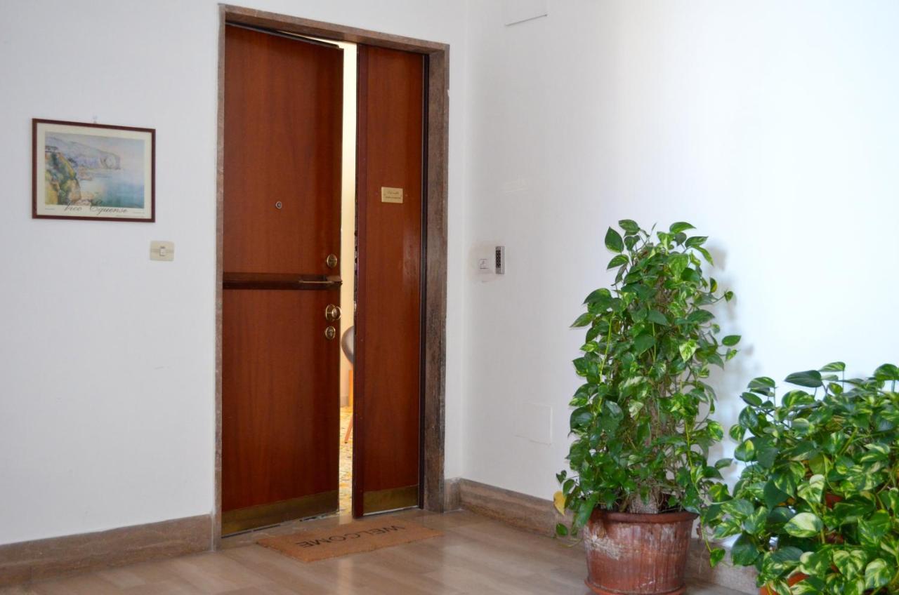 Luiselle Charming Accommodation Sorrento City Center エクステリア 写真